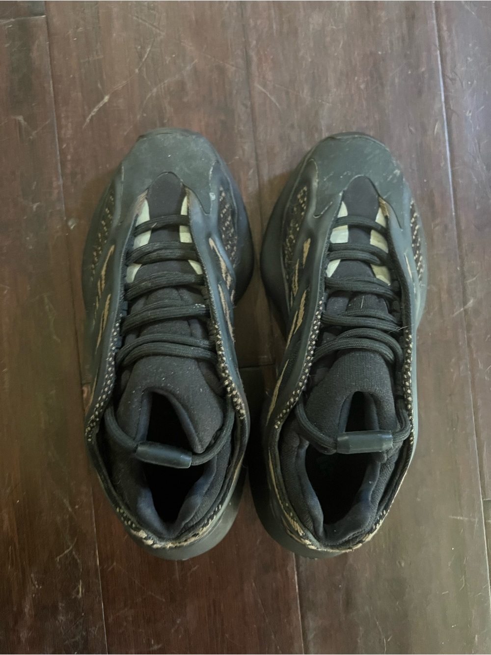 Yeezy Kids Black and Tan Chunky Sneaker - Picture 2 of 4